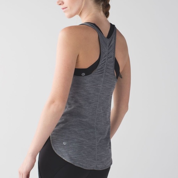 Lululemon What The Sport Singlet II
Heathered Slate - Picture 2 of 9